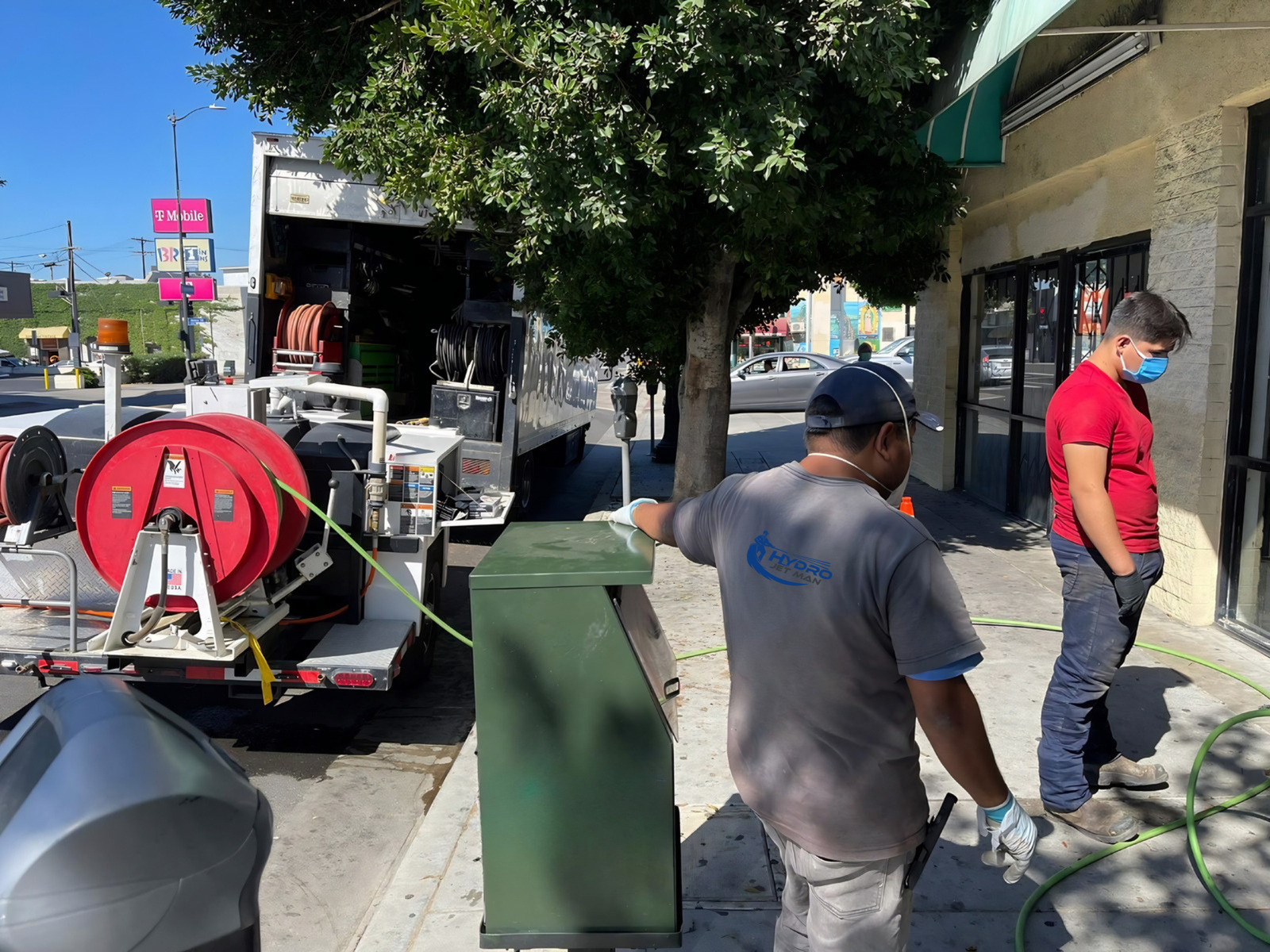 Commercial hydro jetting services Hydrojetman